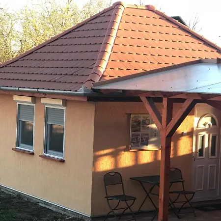 Cuki Lak Bed & Breakfast Kiszombor