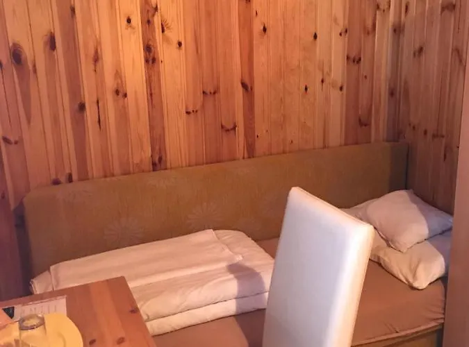Cuki Lak Bed & Breakfast